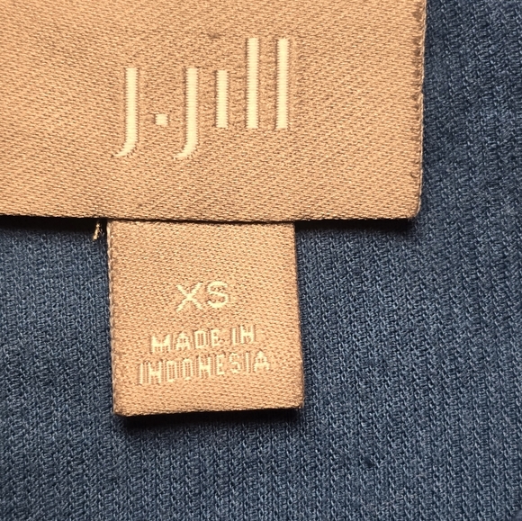 J Jill Corduroy Button Down Front Shirt Size XS - Picture 8 of 9